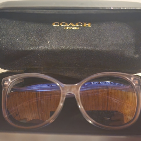 Coach women's sunglasses - Picture 2 of 7